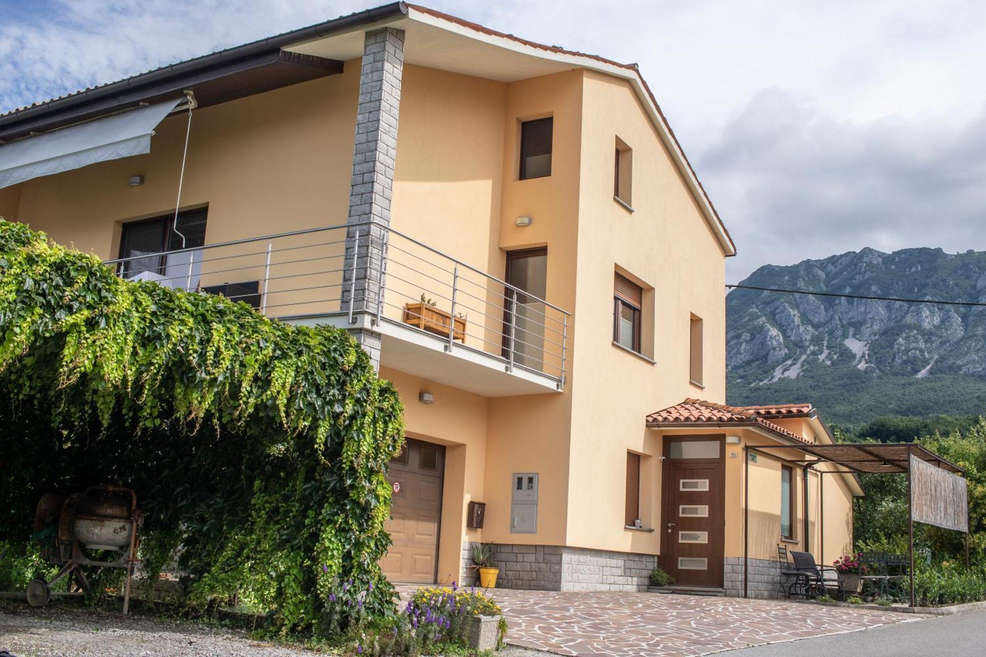 Borea Rooms - Sobe Budanje Vipava Exterior photo